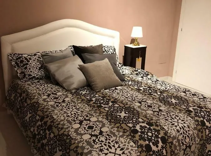 לינה וארוחת בוקר Panoramica 33 3*